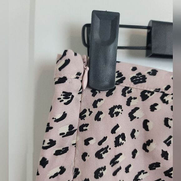 NWT- MIA JOY Leopard Print Skirt - Picture 7 of 11